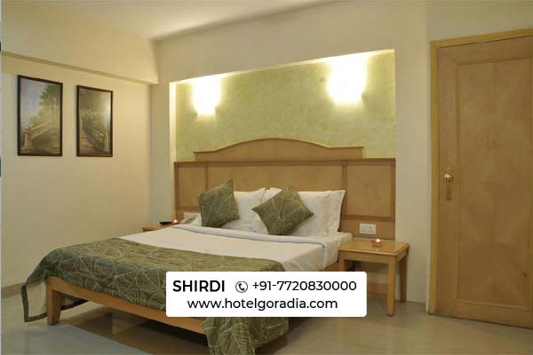 AC Deluxe Room, Hotel Goradia Shirdi - Budget Hotels in Shirdi